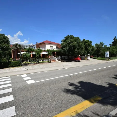 Gasthuis Podgorje 3*