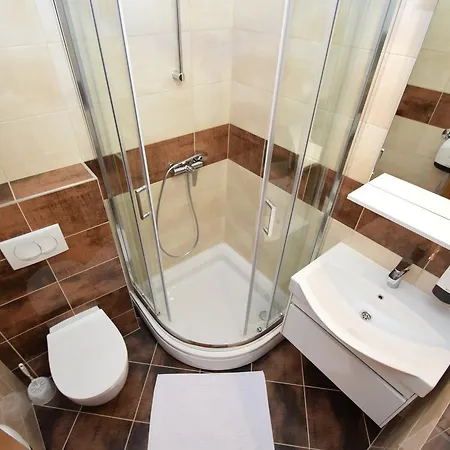 게스트하우스 Podgorje